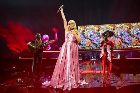 Standing with Palestine: Celebrity-Filled Concert Brings Benedict Cumberbatch and Others for Palestinian Support