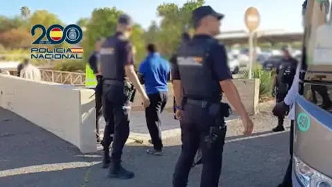 Spanish Authorities Detains 19 Individuals Suspected of Torture and Homicide After 50 Passengers Disappear from Boat
